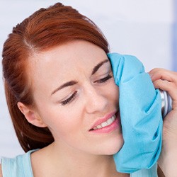 Lady has oral pain