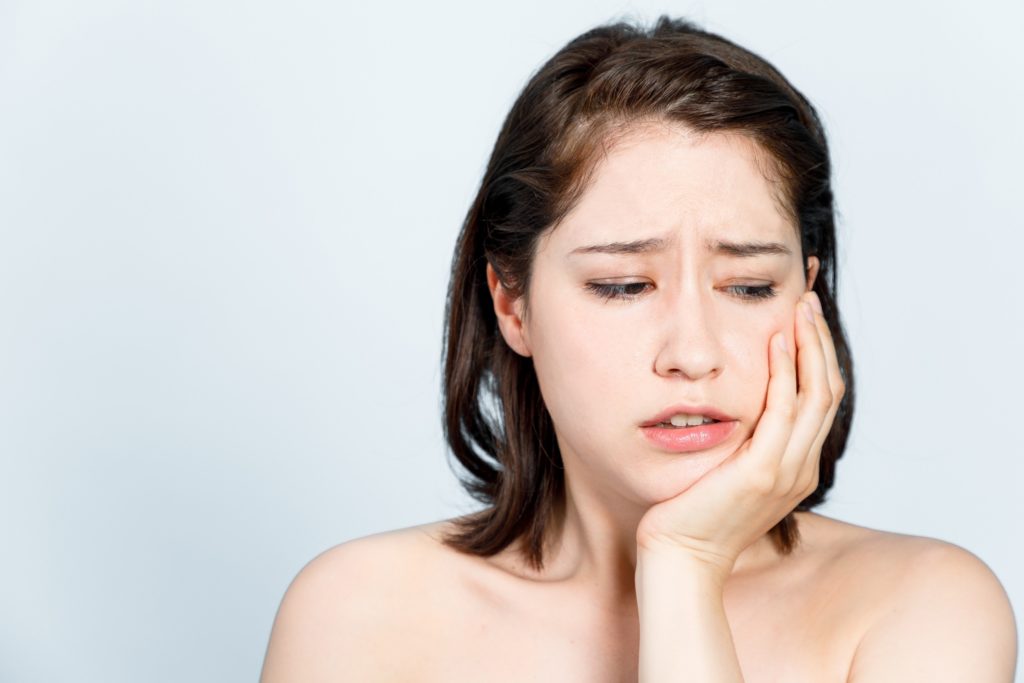 Should You Go to an Emergency Dentist for Facial Swelling?