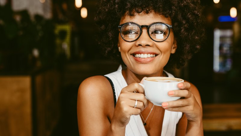 woman drinking coffee